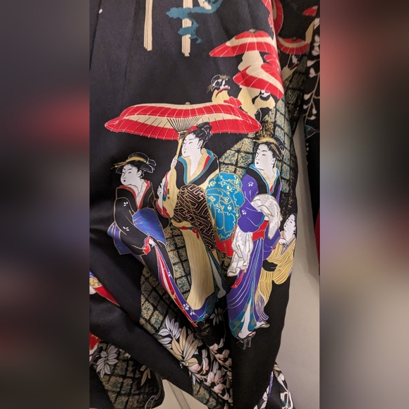 Make An Offer*** Japanese Kimono - Picture 4 of 5